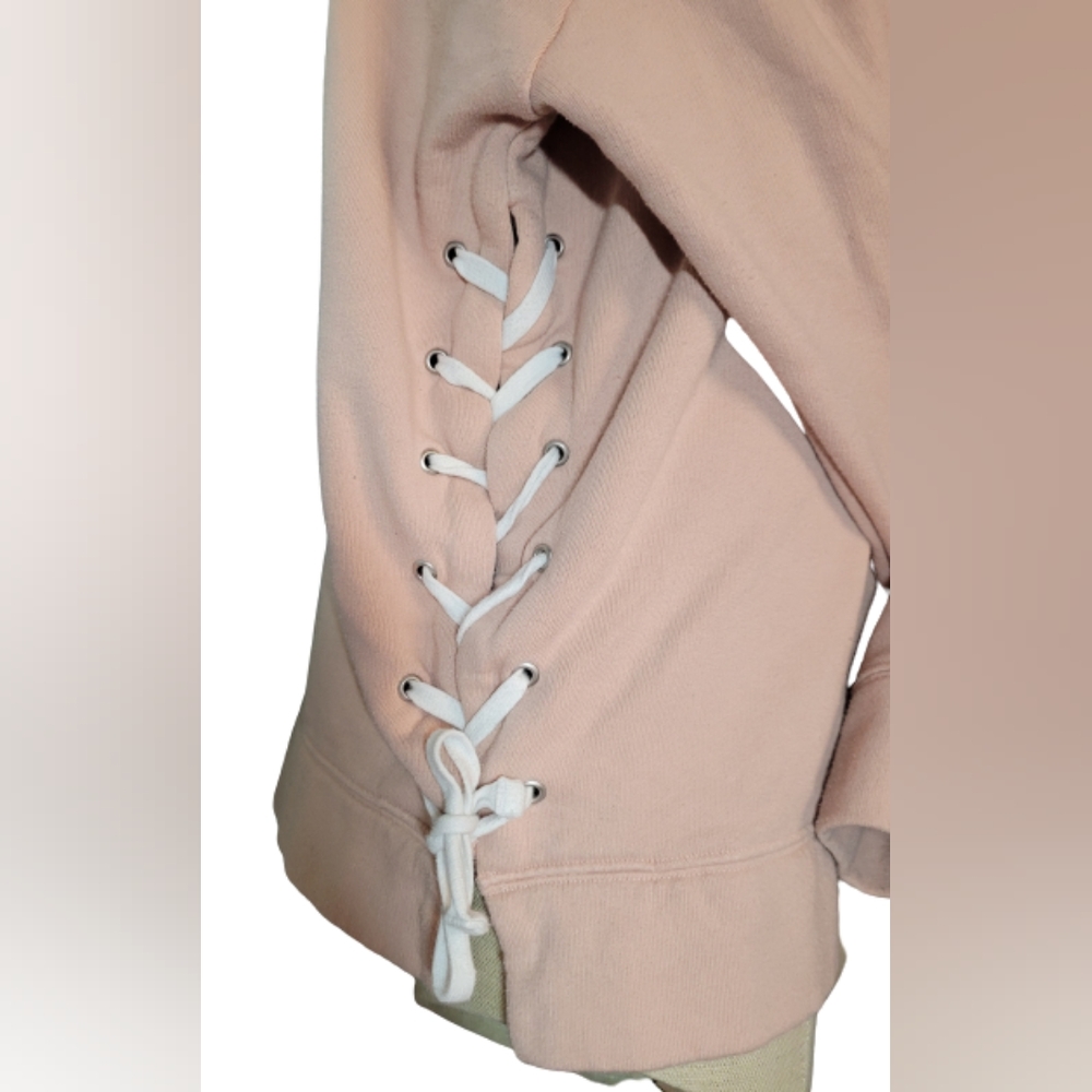 •𝙑𝙎•𝘽𝙊𝙔𝙁𝙍𝙄𝙀𝙉𝘿•𝙎𝙃𝙄𝙍𝙏• - Picture 3 of 16